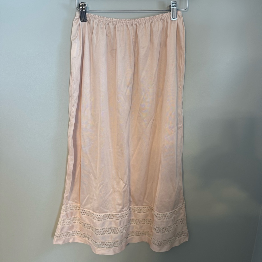 GAY & LURE Vintage SLIP Peach Pink Size LARGE